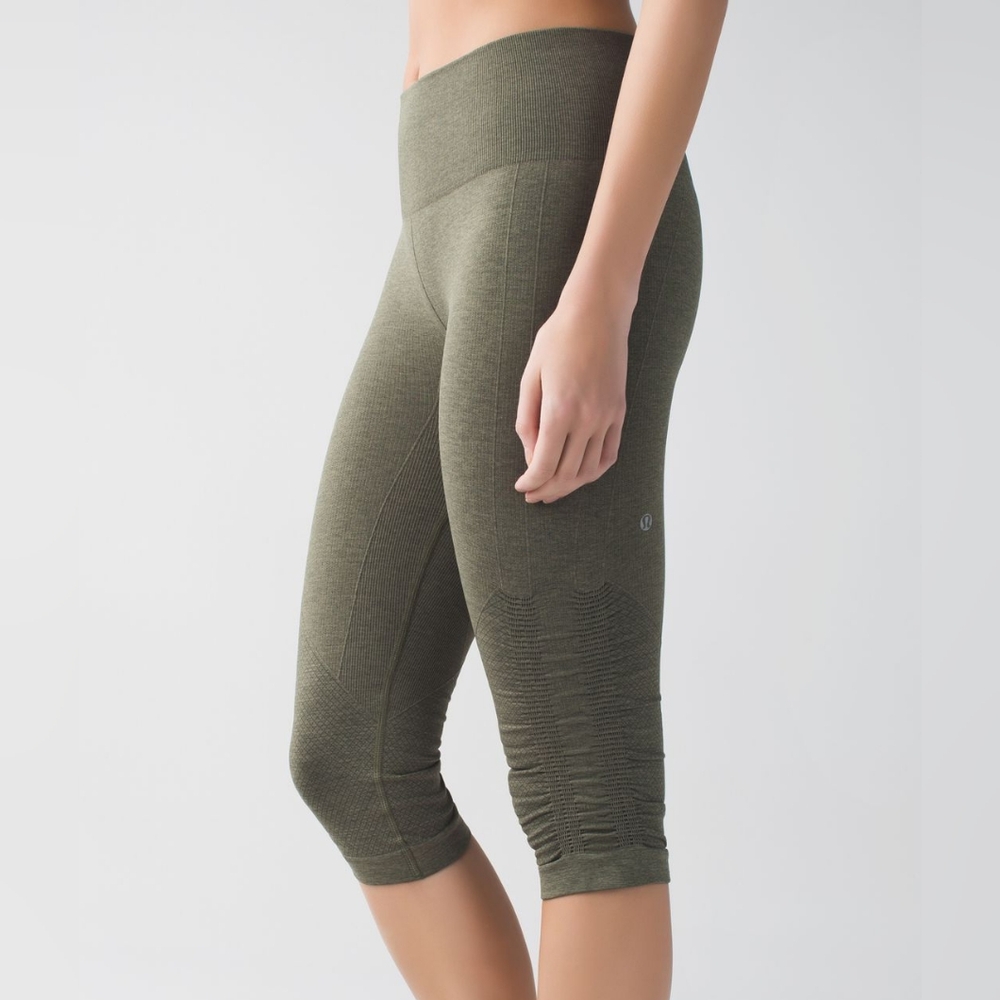 Lululemon In The Flow Crop Leggings Pants Heathered Fatigue Green